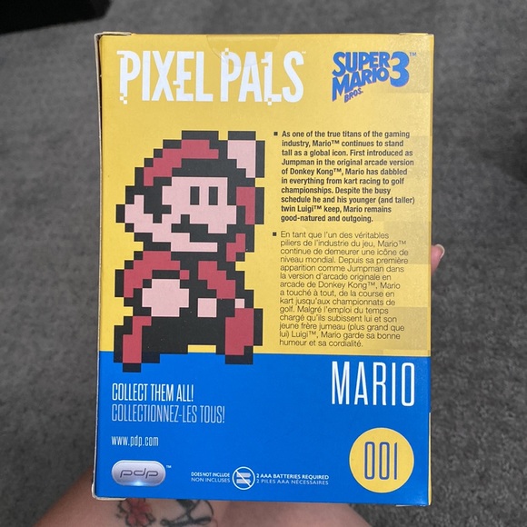 Pixel Pals Super Mario 3 (Mario) - Picture 3 of 7